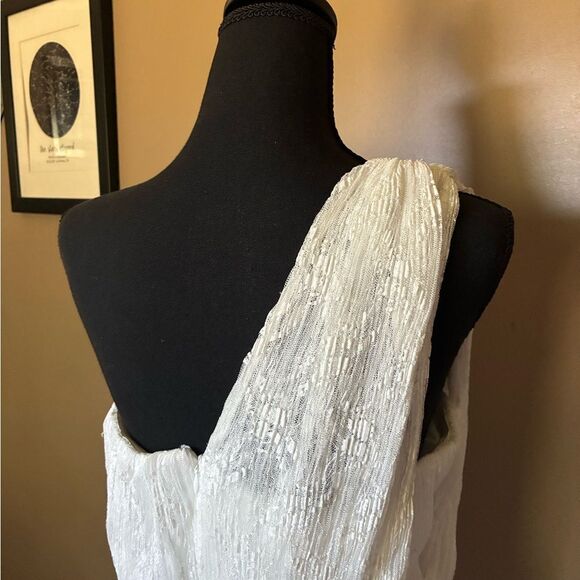 JEWEL Badgley Mischa dress One-Shoulder White lace Gown front slit Sz 10 NWT - Picture 8 of 16